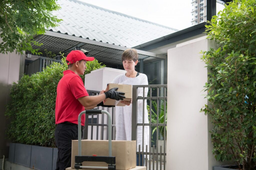 Packers and movers in Noida